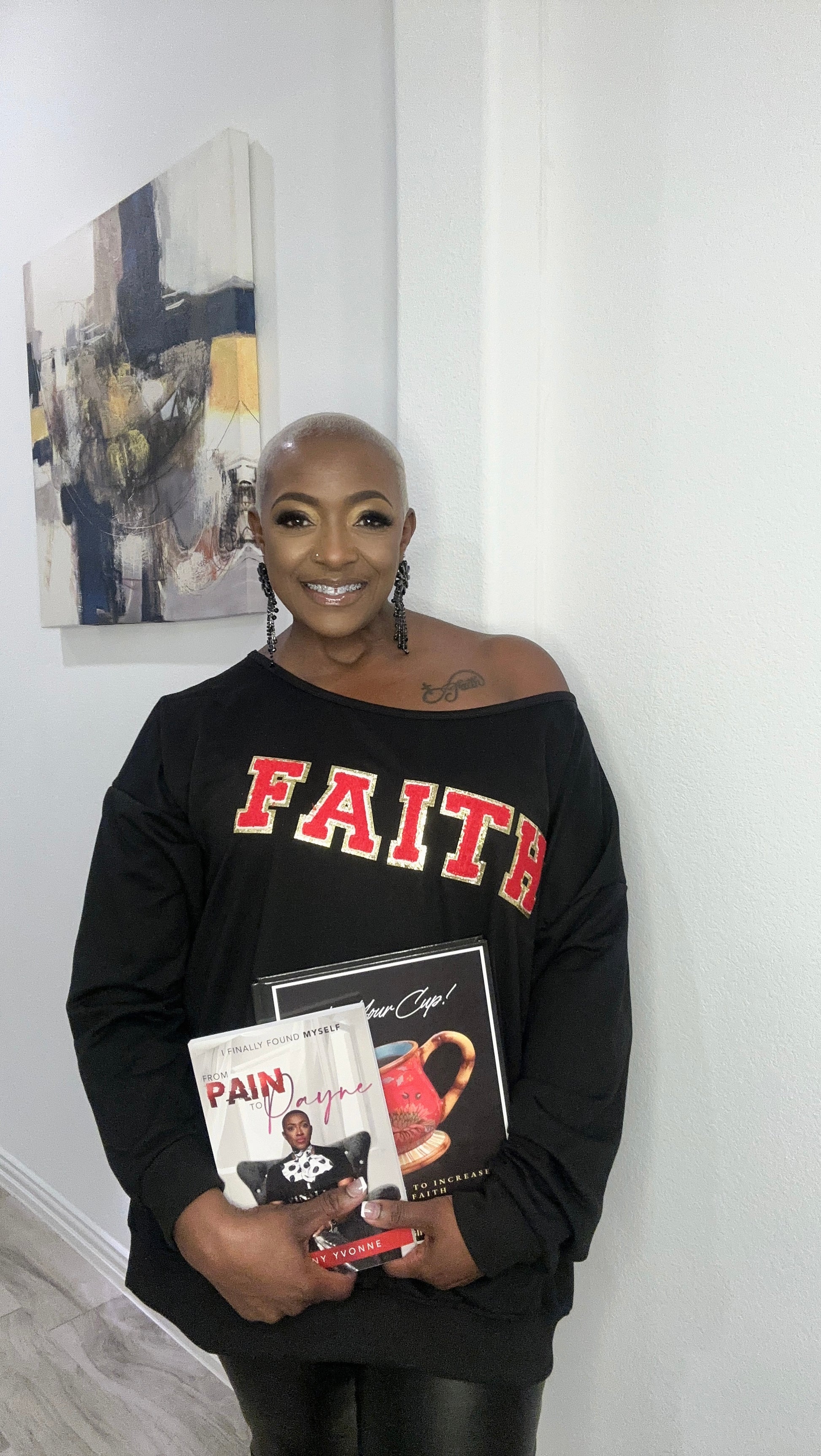 Faith Off the Shoulder Sweatshirt - Avoir la foi